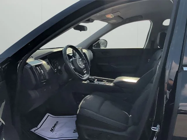 Used 2023 Black Nissan SV image 10