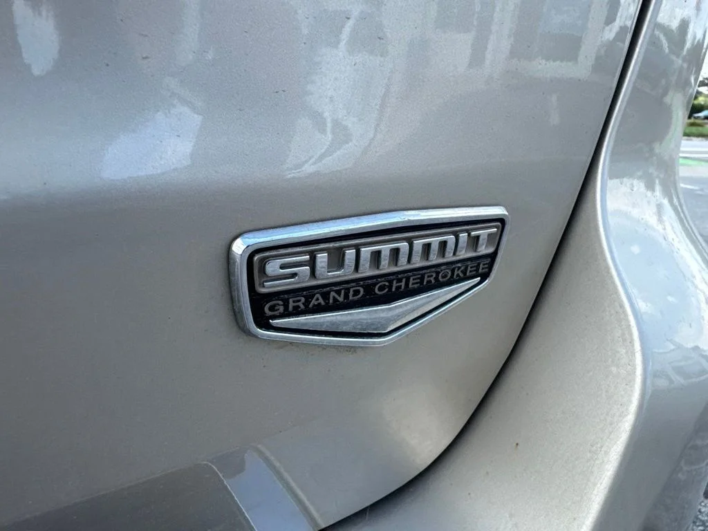 Used 2014 Beige Jeep Summit image 42