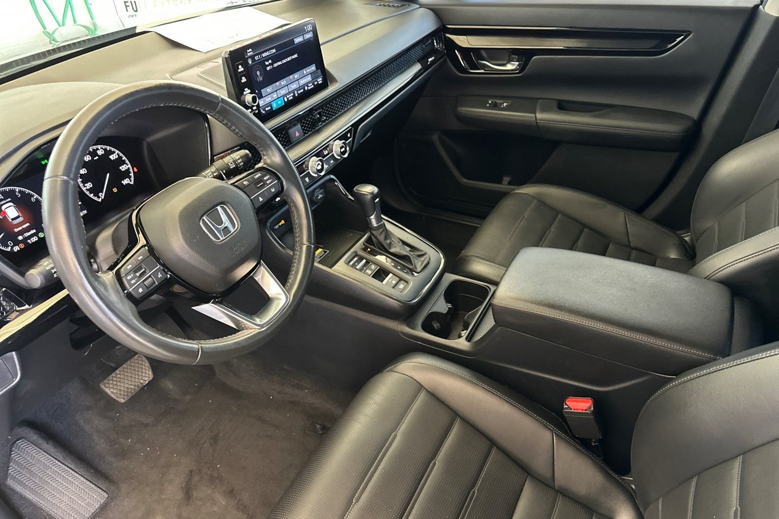 Used 2023  Honda EX-L image 9