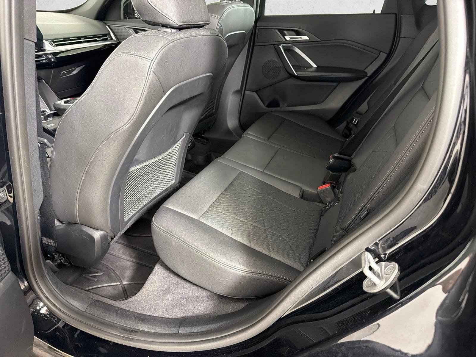 Used 2023 Black BMW xDrive28i image 23