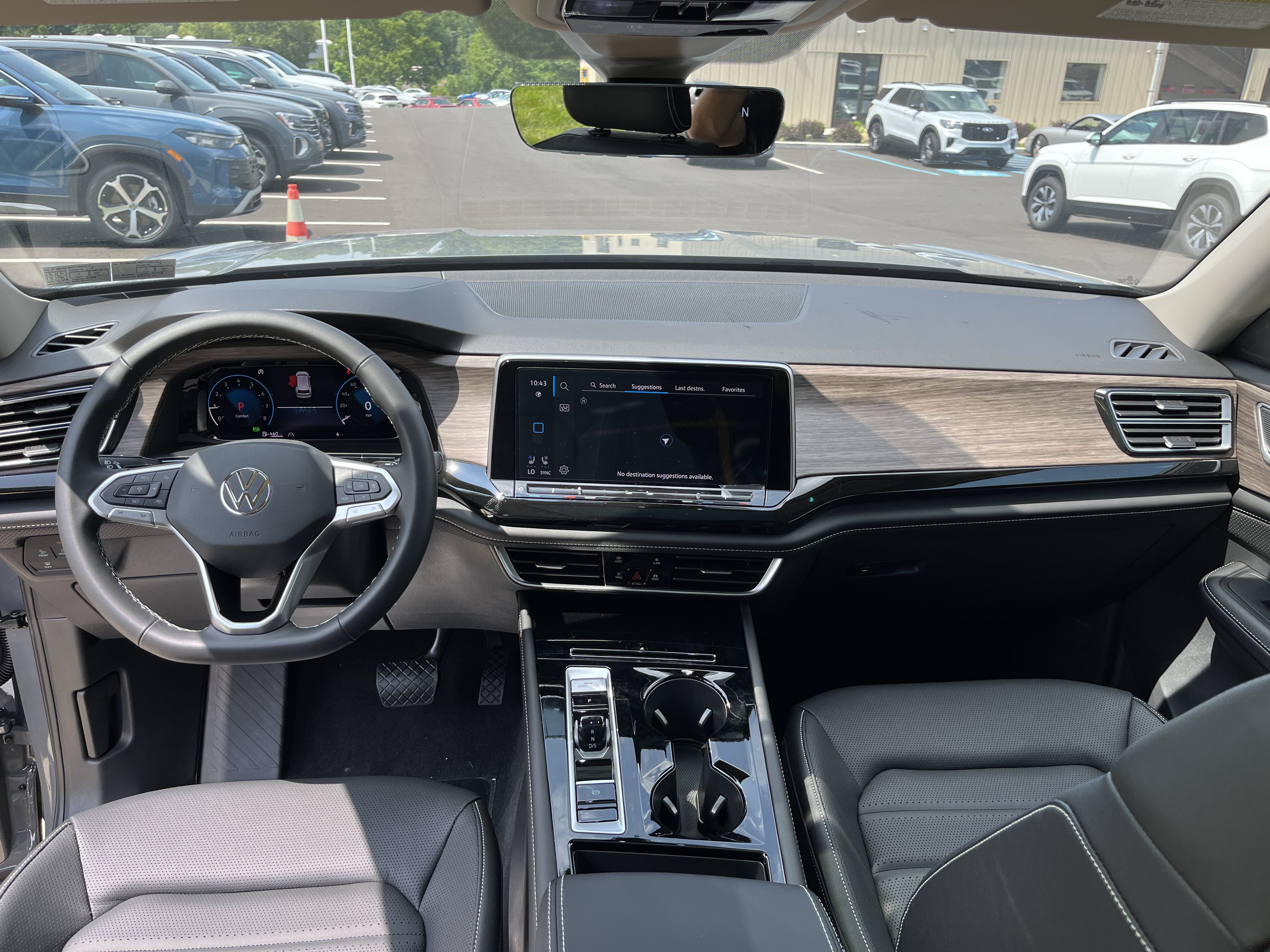 New 2026 Pure Gray Volkswagen 2.0T SEL image 3