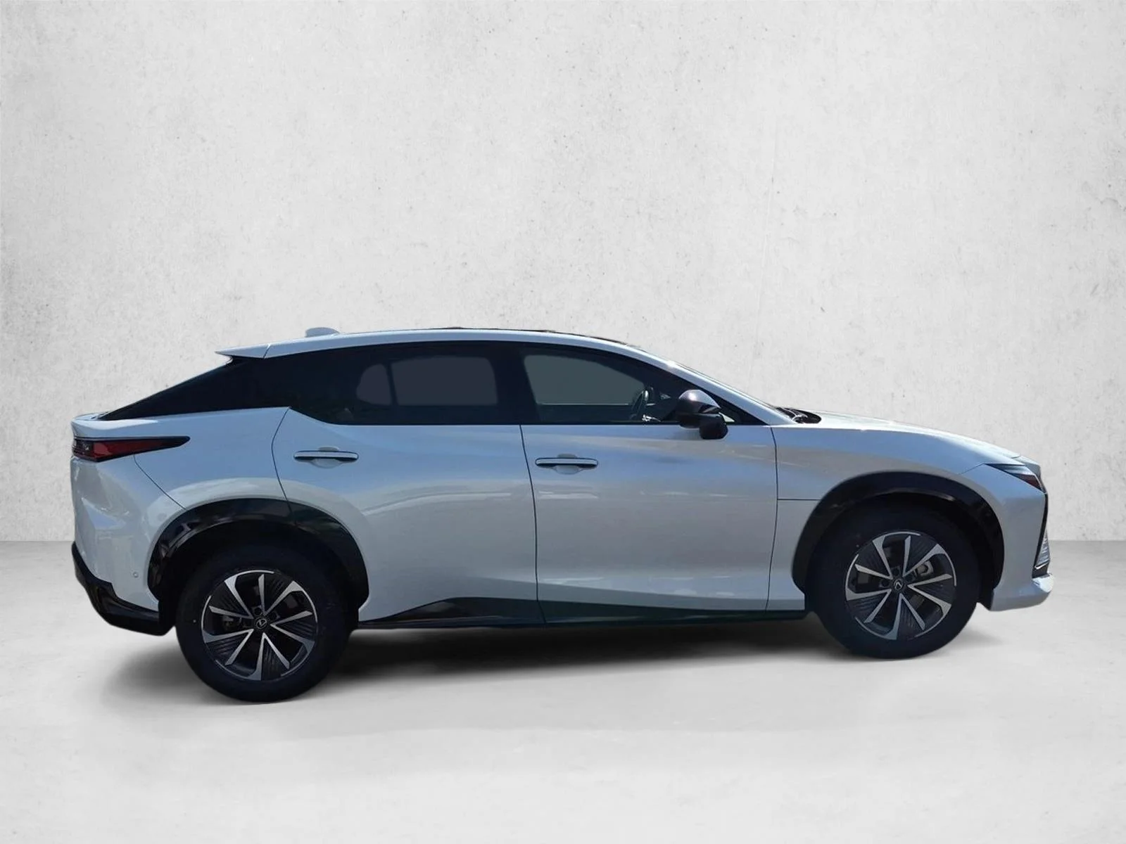 Used 2023 Eminent White Pearl Lexus RZ 450e Premium image 4