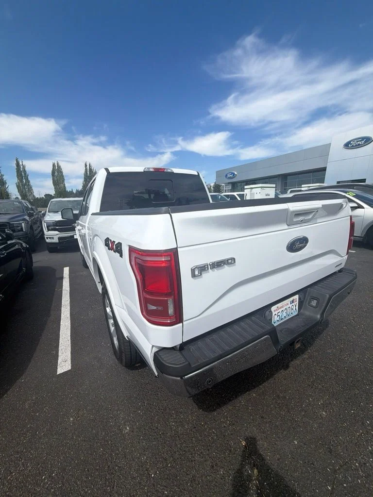 Used 2016 White Ford Lariat image 6