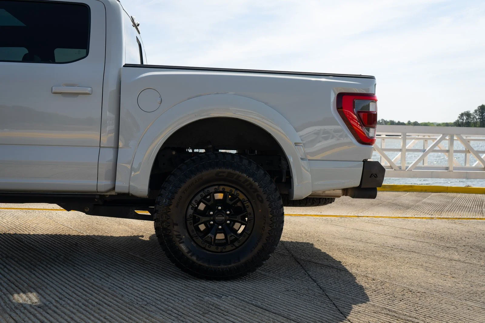 Used 2023 Avalanche Ford Raptor image 14