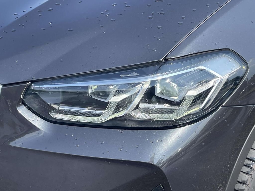 2023 BMW X4 30i - Photo 7