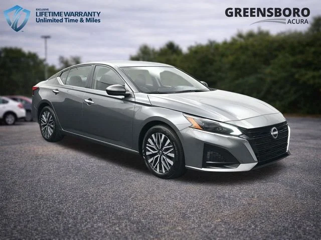 2025 Nissan Altima