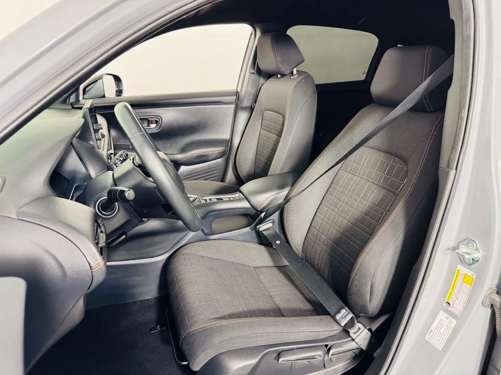 Used 2024  Honda Sport image 6