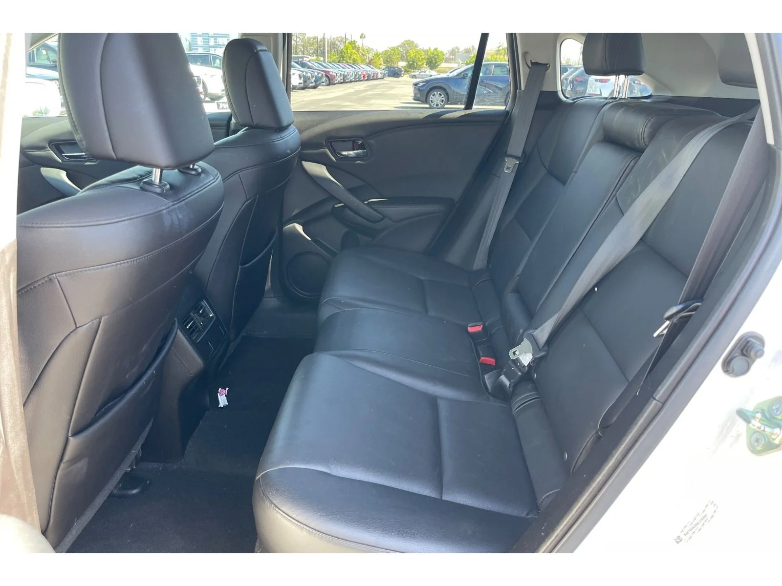 Used 2017 White Diamond Pearl Acura w/AcuraWatch Plus image 15