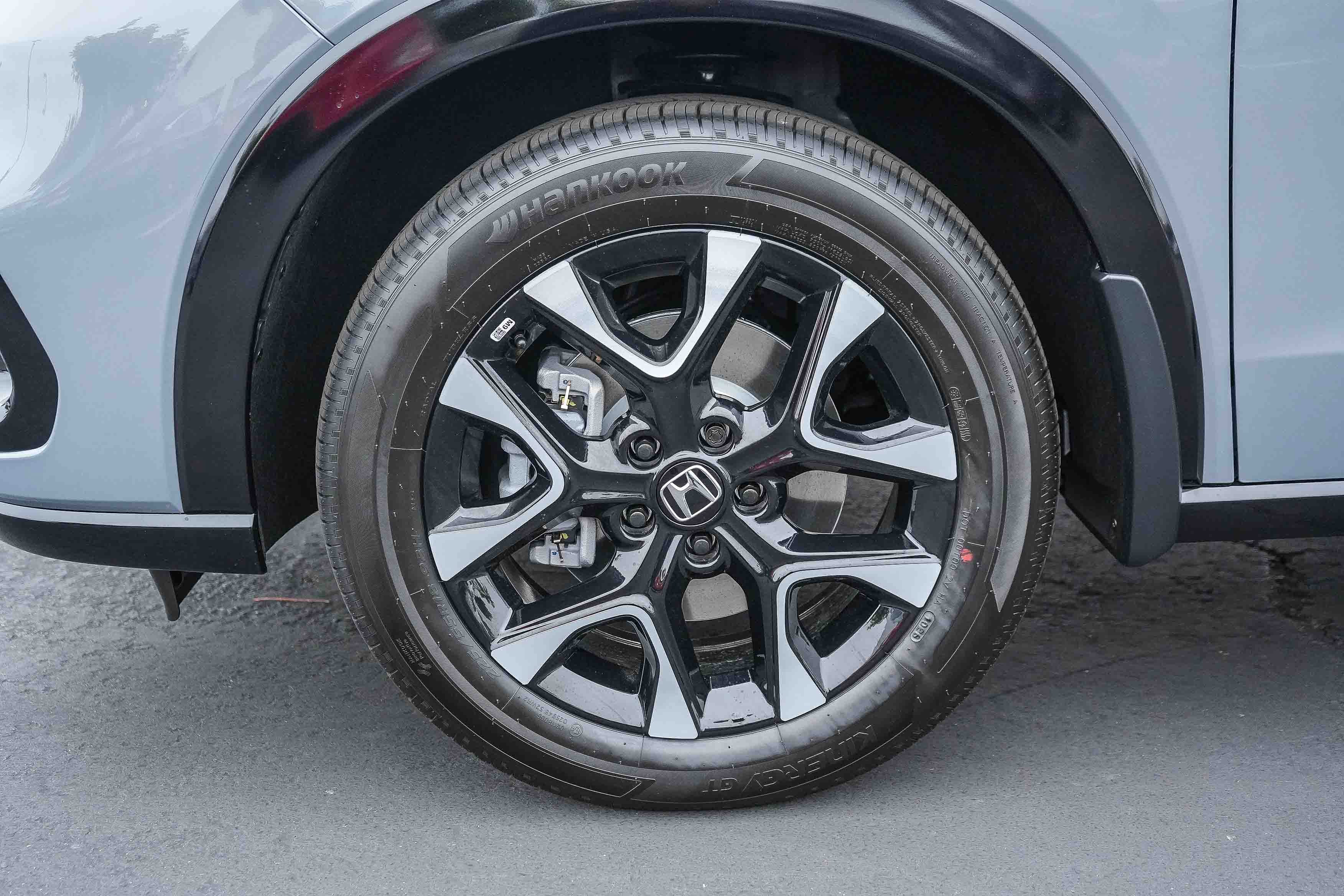 New 2027 Urban Gray Pearl Honda EX-L image 11