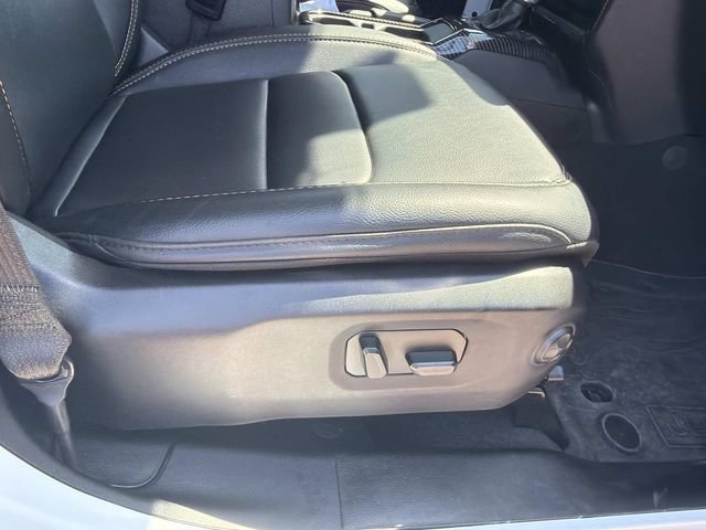 Used 2024 Bright White Clea Jeep Sahara image 14