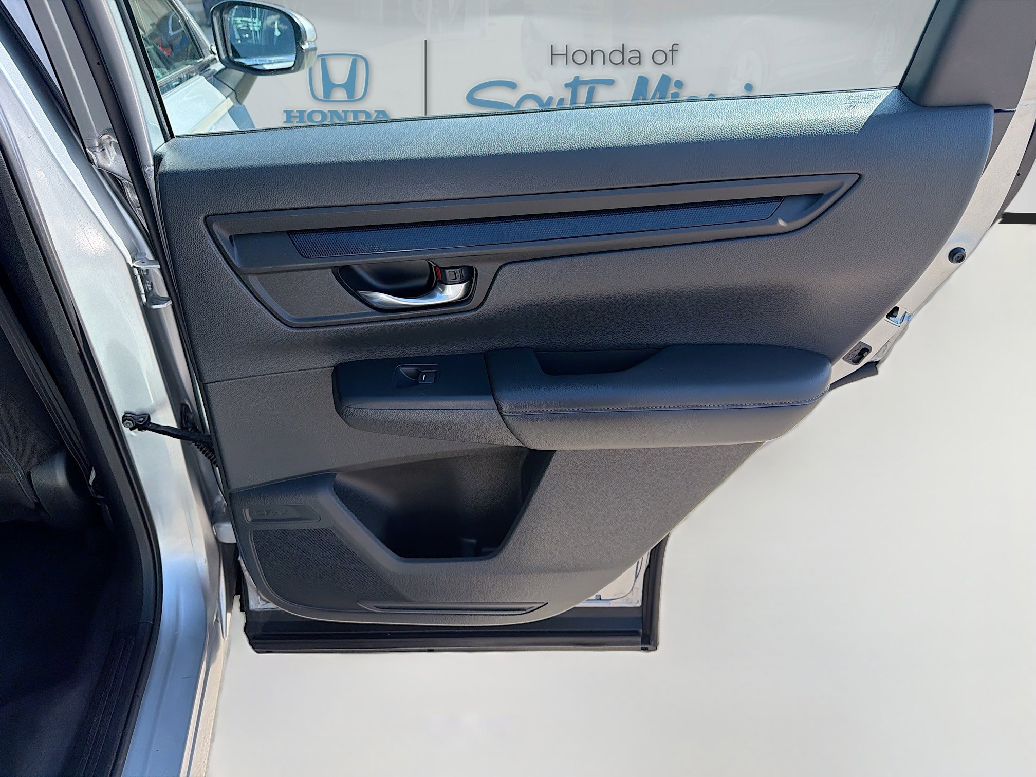 2023 Honda CR-V LX - Photo 30