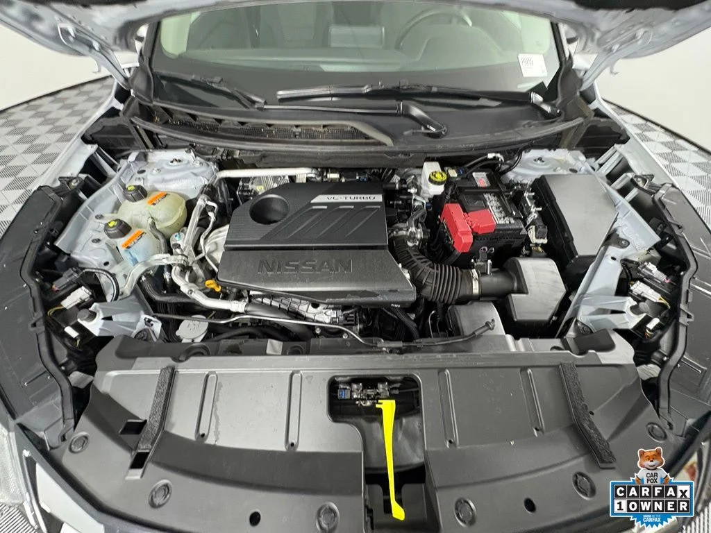 Used 2025 Silver Nissan SV image 29