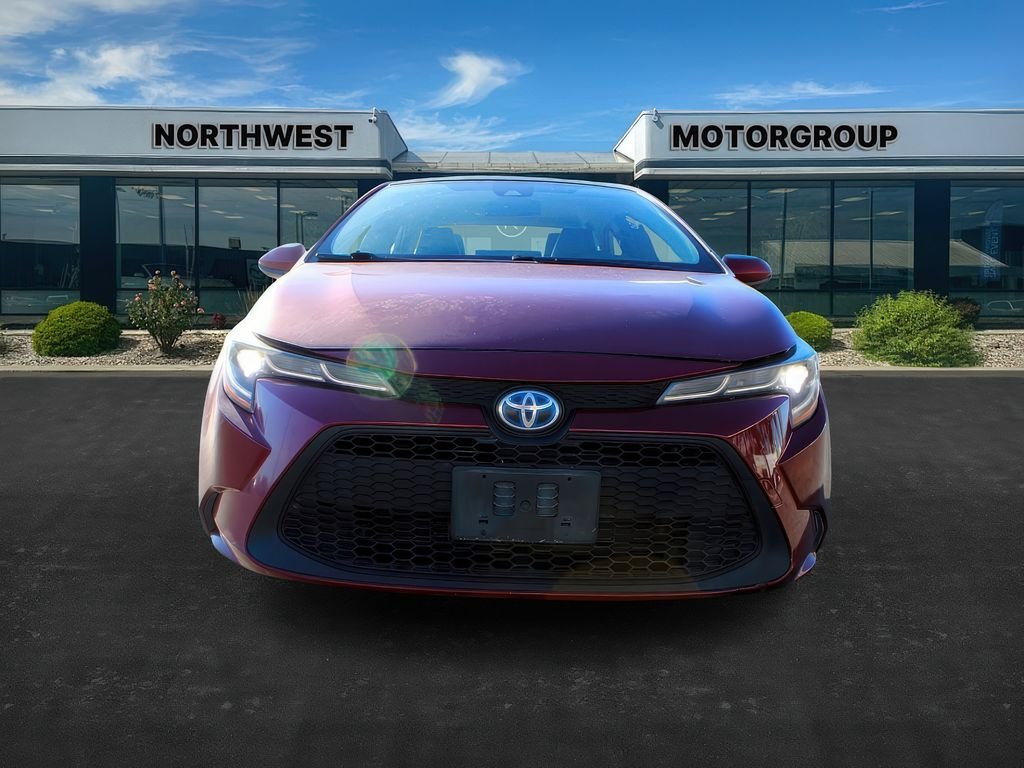 2022 Toyota Corolla Hybrid LE photo 2