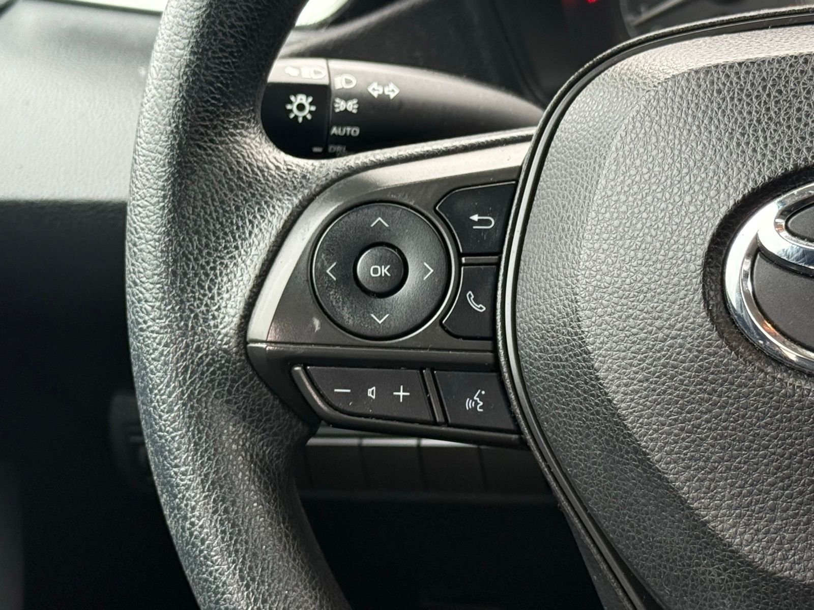 Used 2022 Black Toyota LE image 19