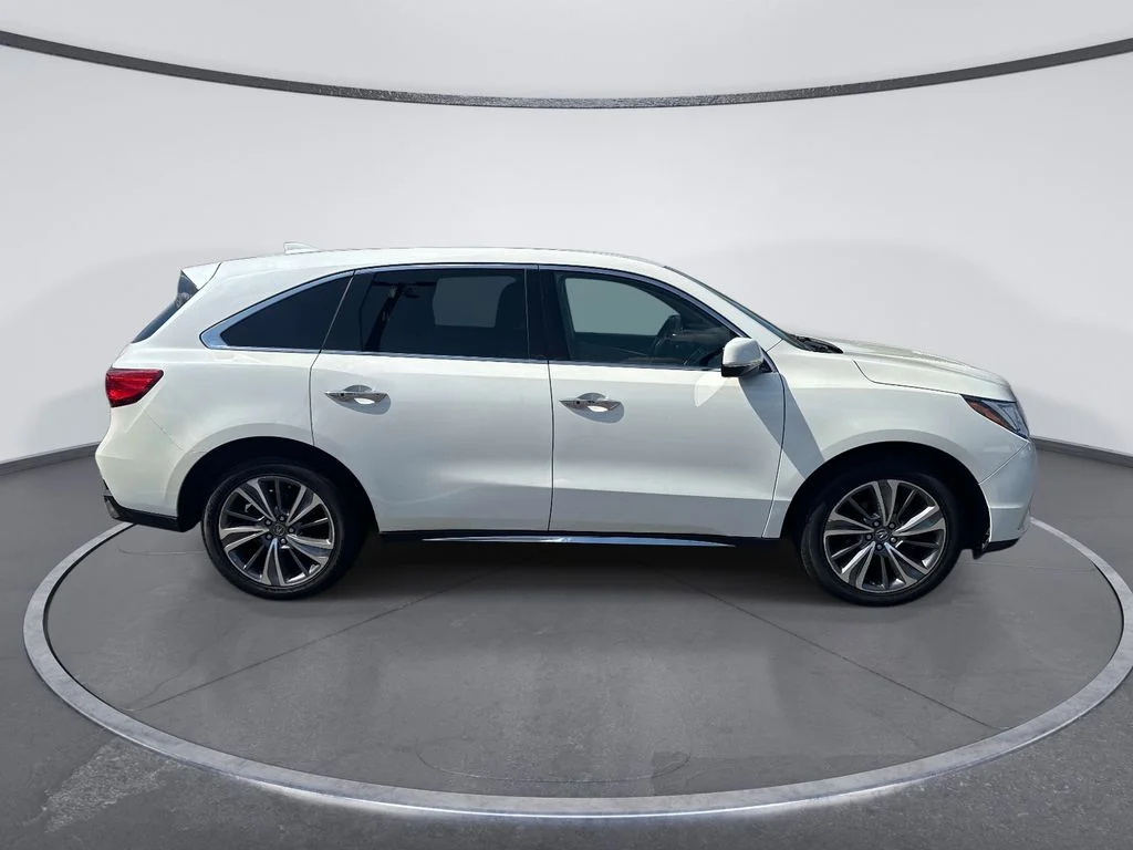 Used 2017  Acura 3.5L image 8