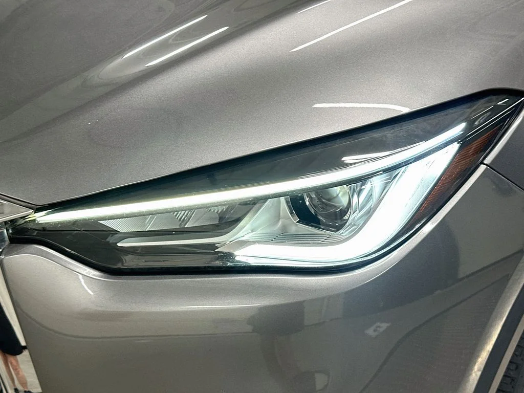 Certified Used 2023 Graphite Shadow INFINITI LUXE image 31