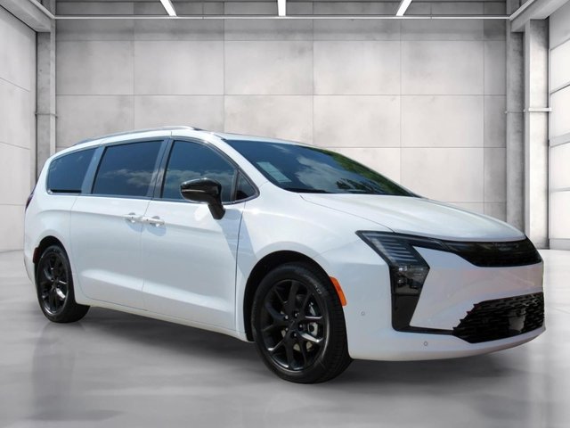 2027 Chrysler Pacifica Limited