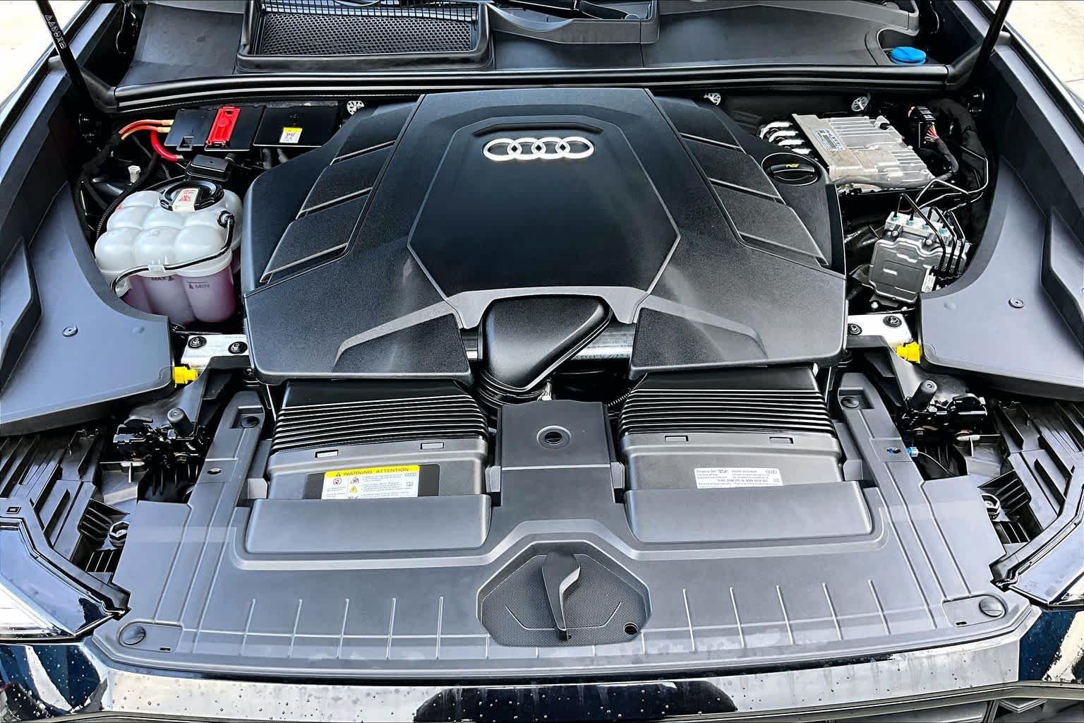 Used 2023 Daytona Gray Pearl Effect Audi Prestige image 32