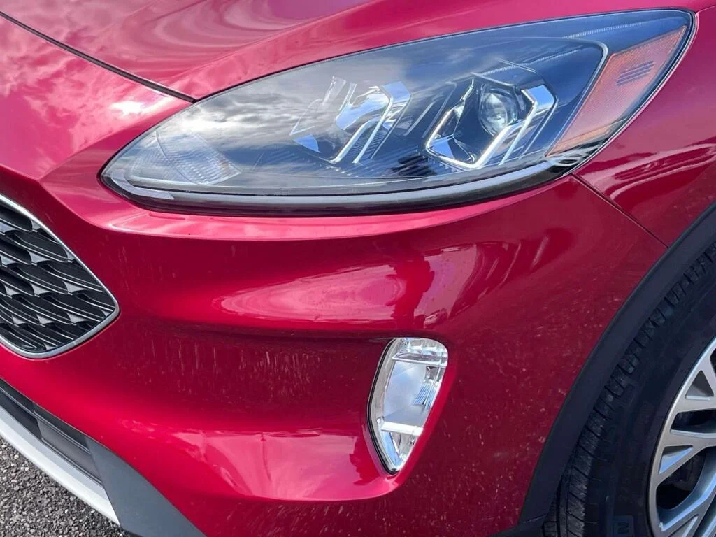 Used 2022 Rapid Red Metallic Tinted Clearcoat Ford SEL image 14