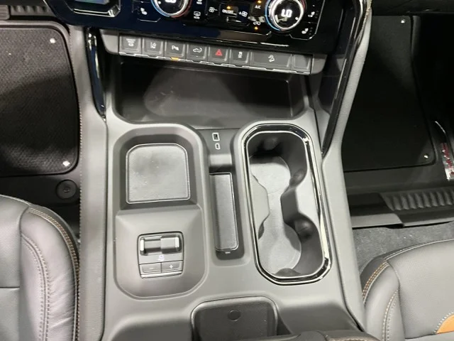 2026 GMC Sierra 2500HD AT4 - Photo 30