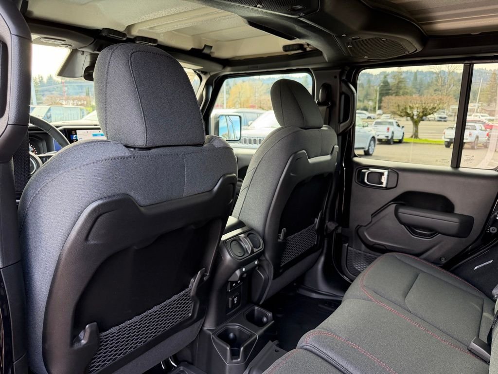 New 2026 Black Clear-Coat Exterior Paint Jeep Rubicon image 30