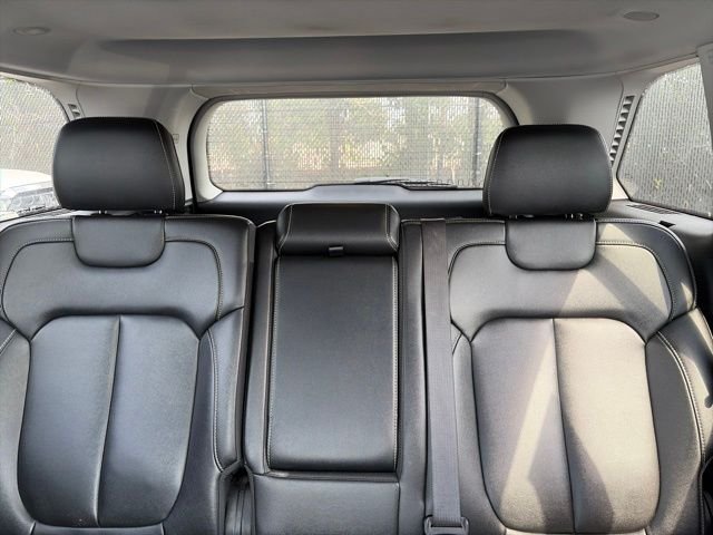 Used 2024 Diamond Black Crystal Pearlcoat Jeep 4xe image 12