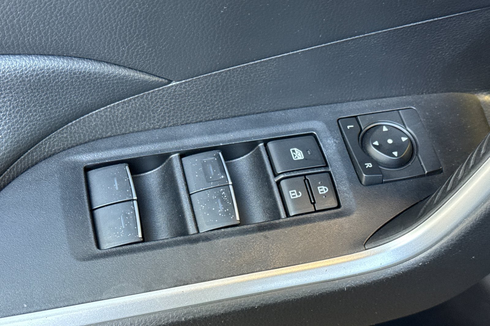 Used 2023 Gray Toyota XLE Premium image 14
