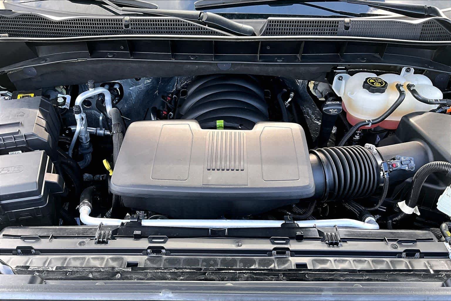 Used 2022 Onyx Black GMC Elevation image 31