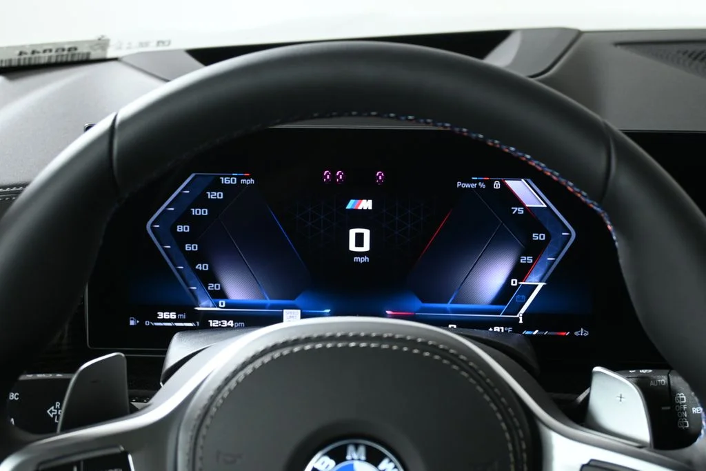 Used 2027 Gray BMW M60i image 20