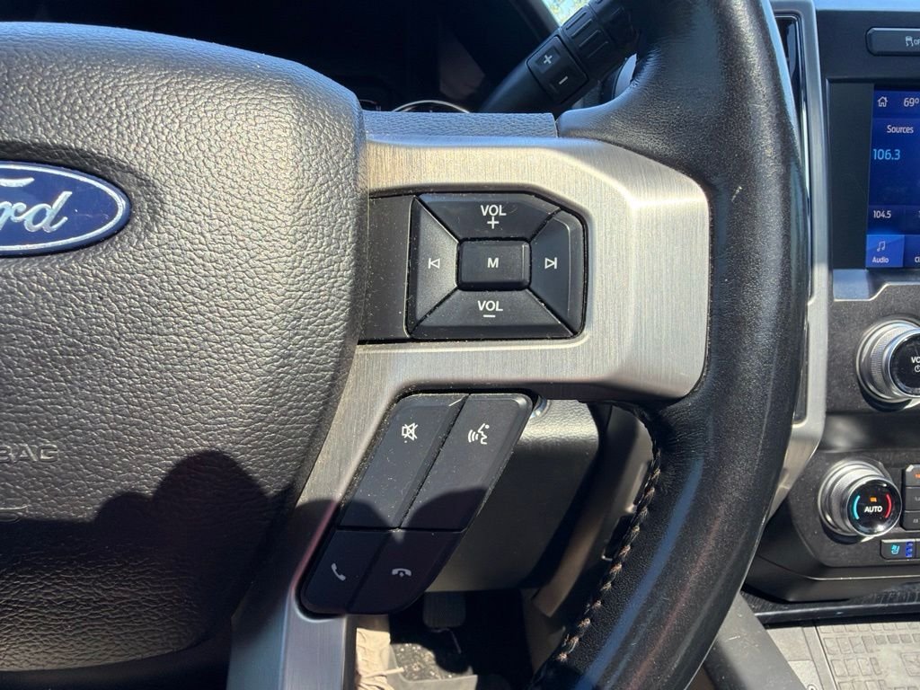 Used 2020 Magnetic Ford Platinum image 38