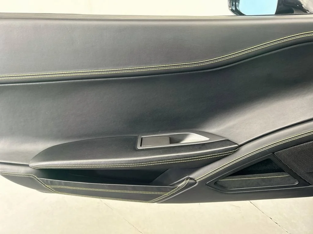 Used 2014 Nero Ferrari  image 20