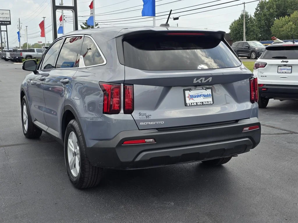 Used 2023 Silver Kia LX image 5