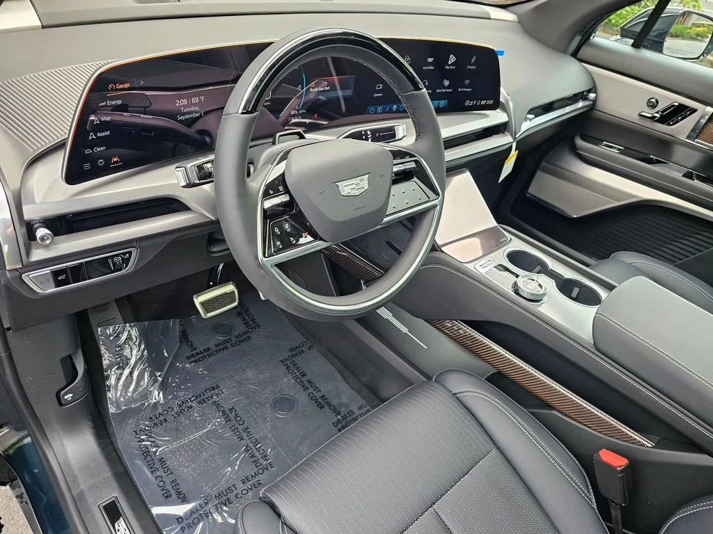 New 2027 Emerald Lake Metallic Cadillac Luxury image 22