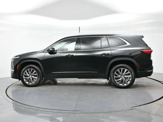 Used 2025 Ebony Twilight Metallic Buick Preferred image 4