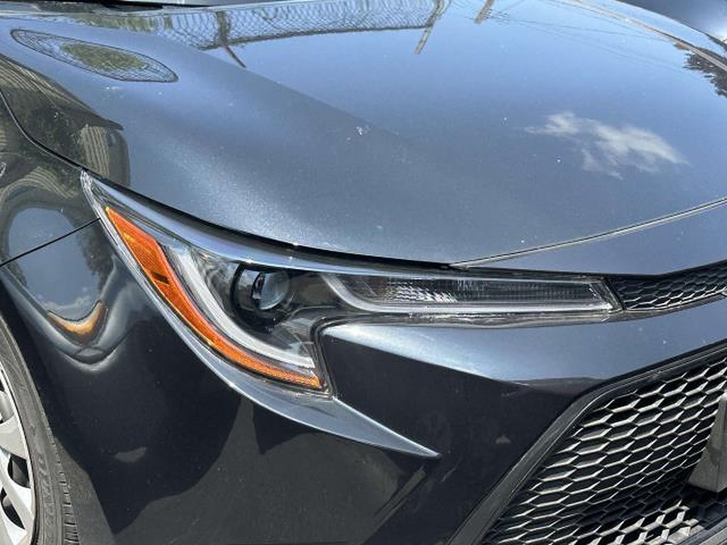 2022 Toyota Corolla LE - Photo 6