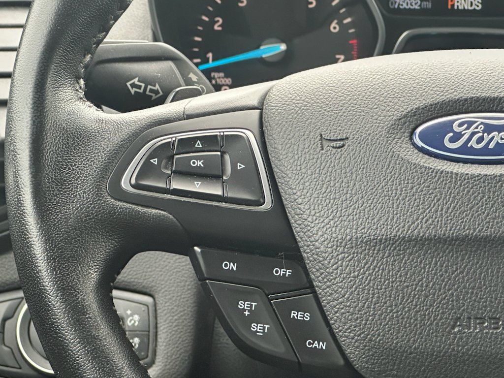 Used 2018 Blue Lightning Ford SE image 25