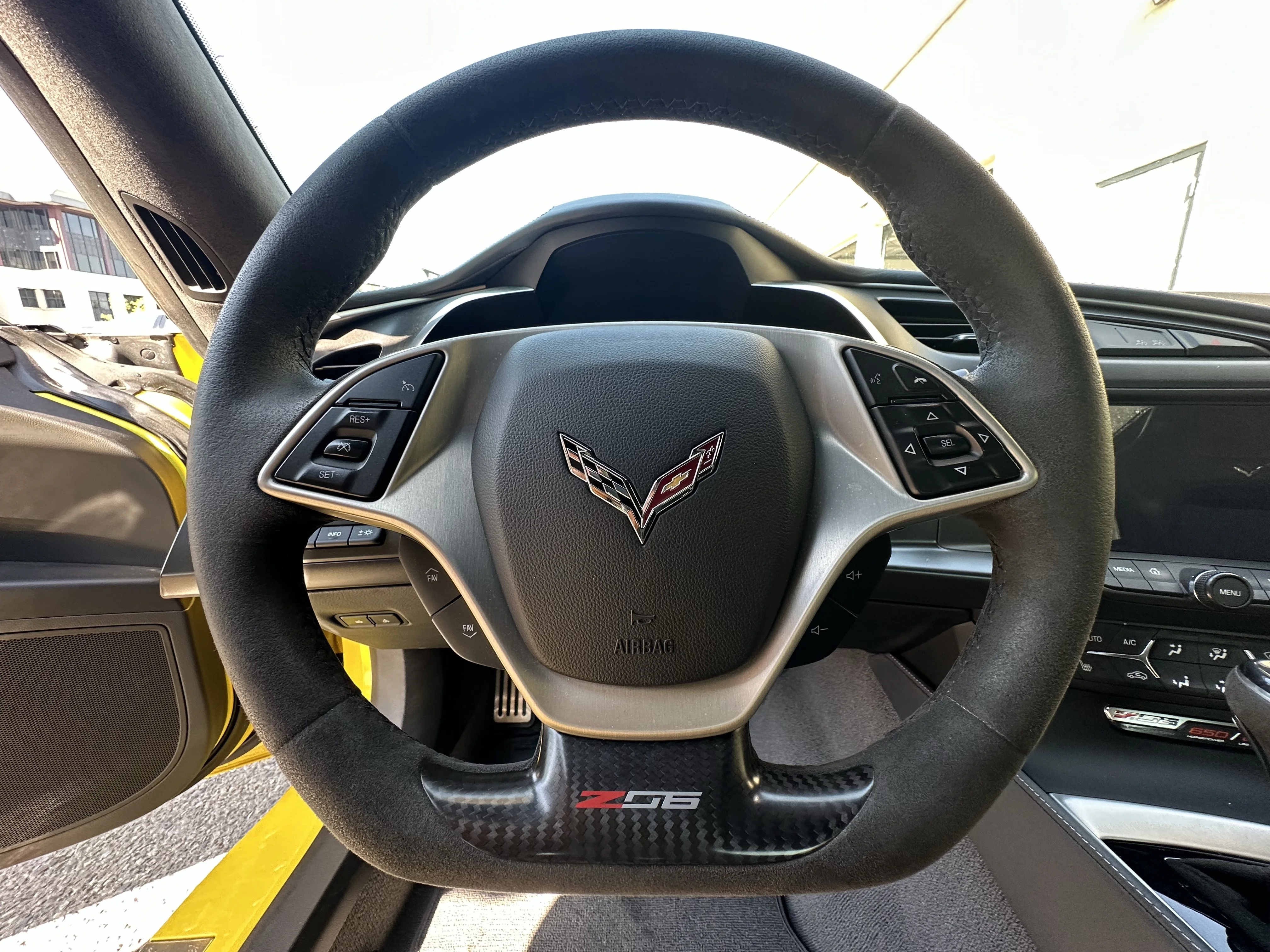 Used 2017  Chevrolet Z06 3LZ image 10