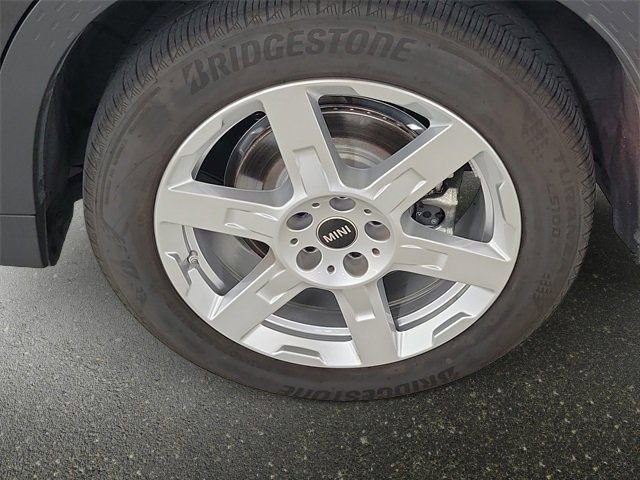 2025 MINI Countryman SE - Photo 11