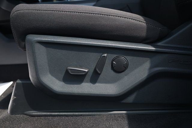 2025 Ford F-150 XLT - Photo 46