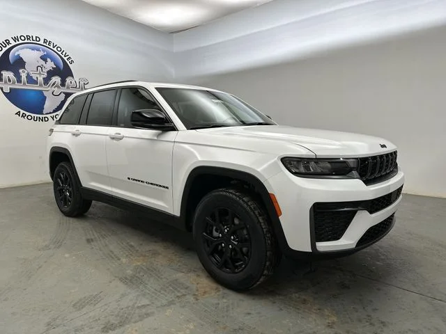 New 2026 Bright White Clear-Coat Exterior Paint Jeep Laredo Altitude image 11