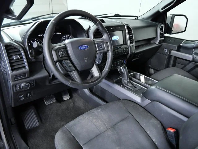Certified Used 2020 Silver Ford XLT image 4