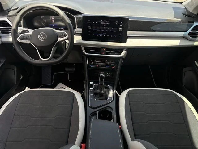 New 2026 Gray Volkswagen 1.5T SE image 9