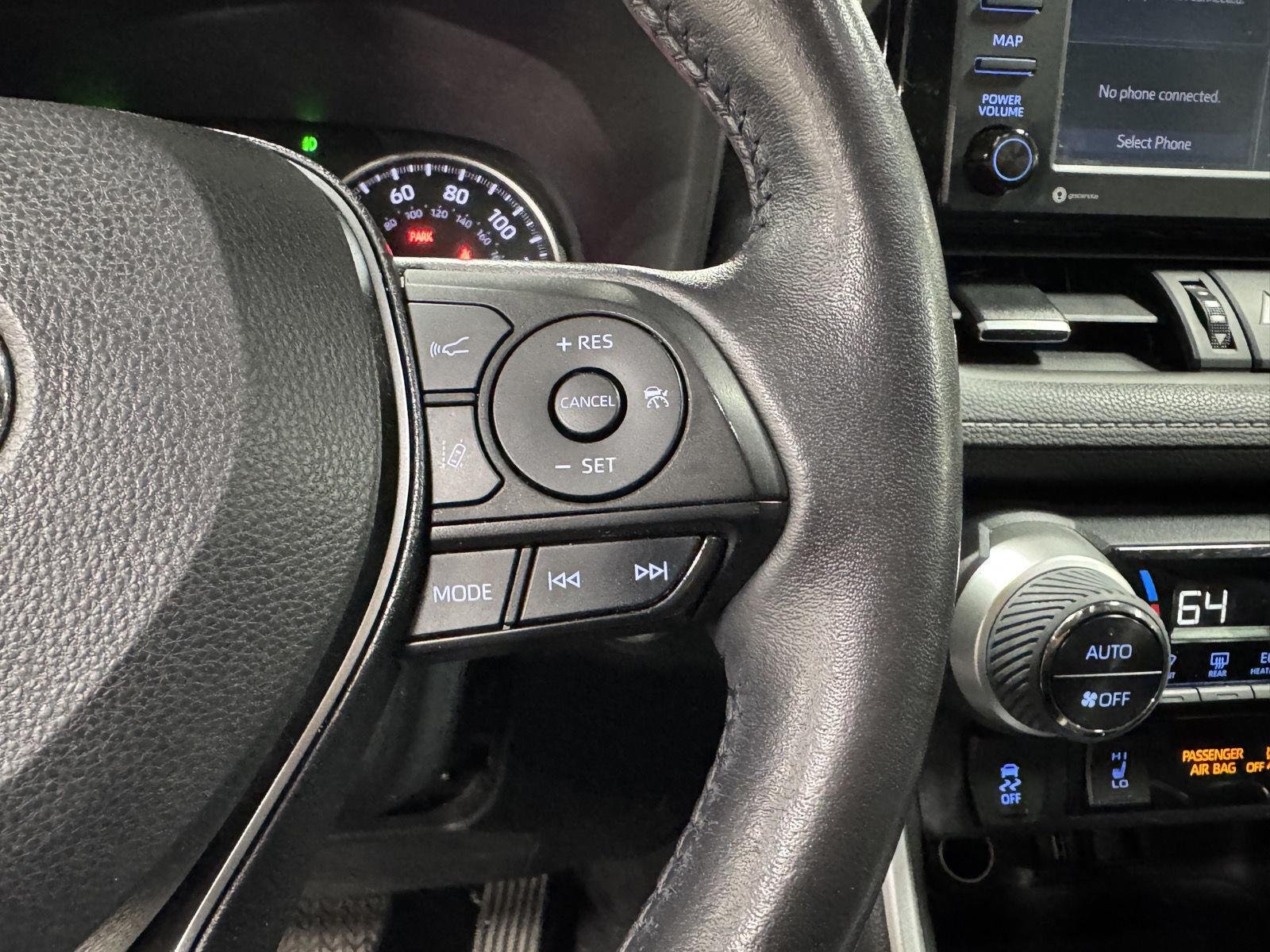 2022 Toyota RAV4 XLE Premium - Photo 25