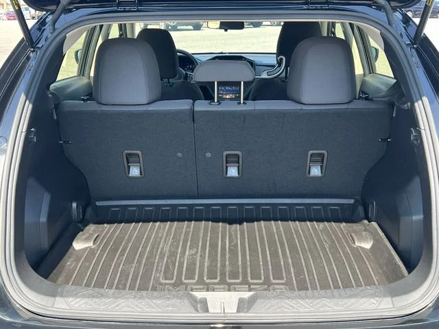 Used 2025 Black Subaru Base image 40