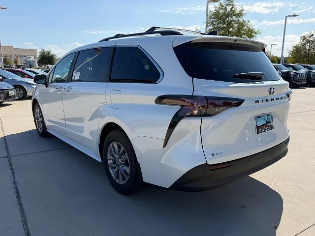 New 2026  Toyota XLE image 5