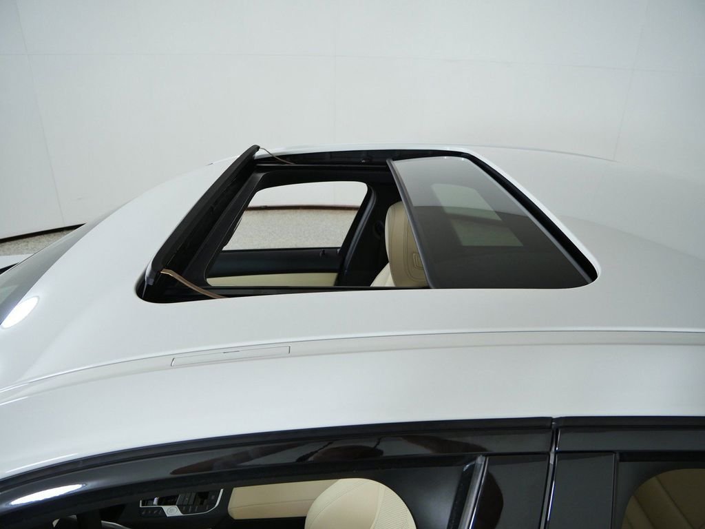 Used 2026 White BMW 330i xDrive image 19