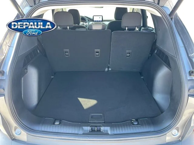 Certified Used 2022 Gray Ford SE image 6