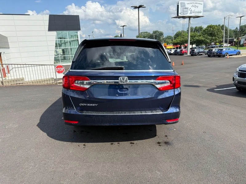 Used 2018  Honda EX image 7
