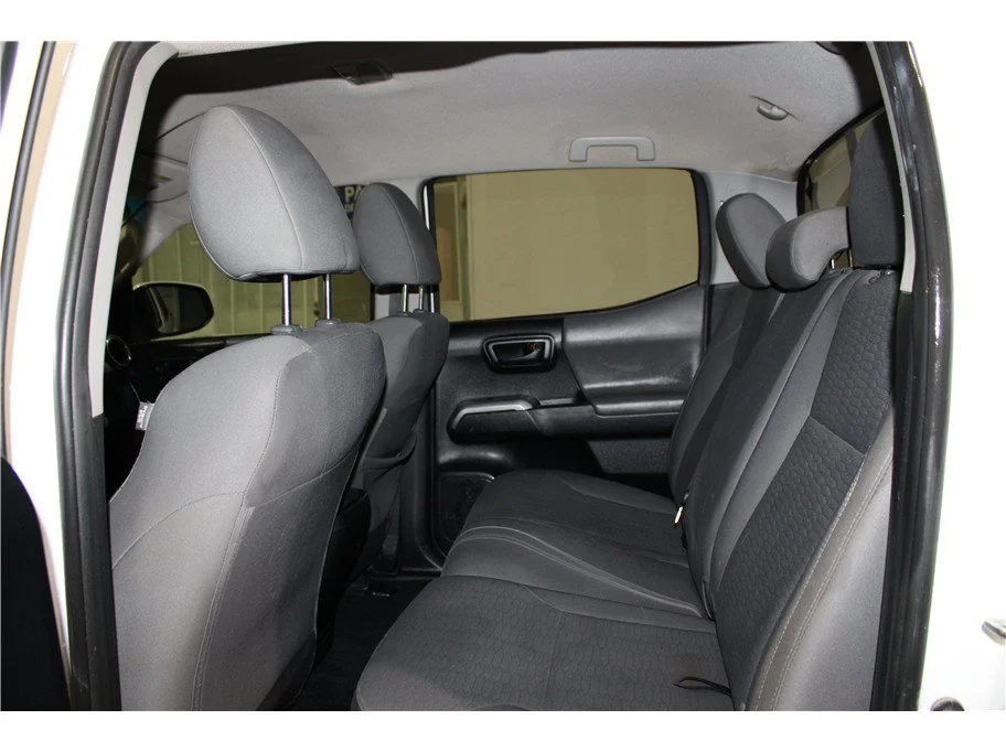 Used 2016 White Toyota SR5 Pickup 4D 5 ft image 11