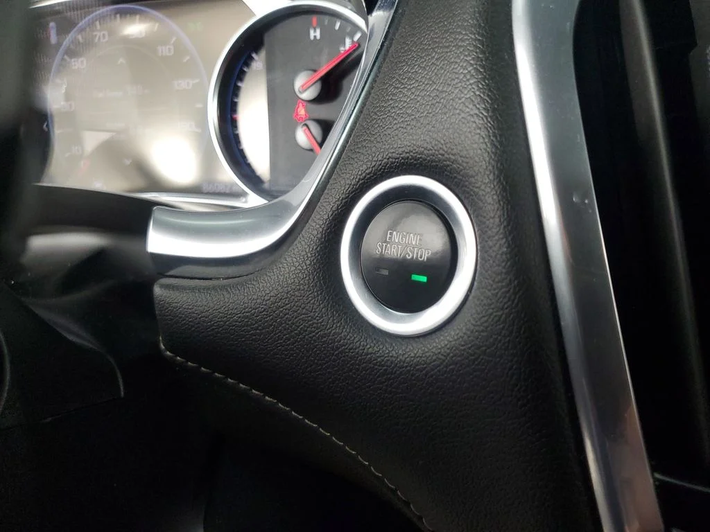 Used 2022 White Chevrolet Premier image 22